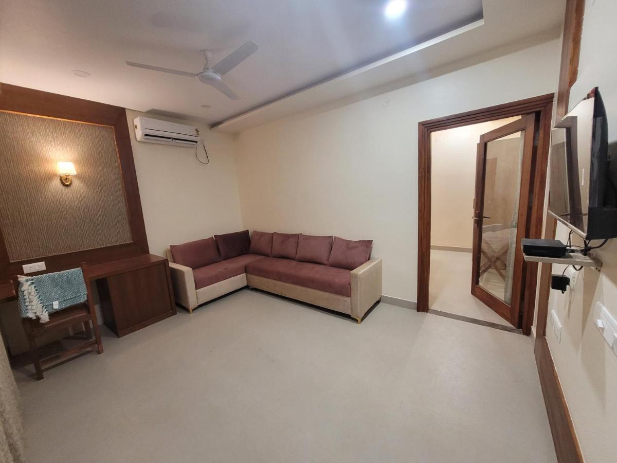 Hotel Ananda Kashi Βαρανάσι Εξωτερικό φωτογραφία