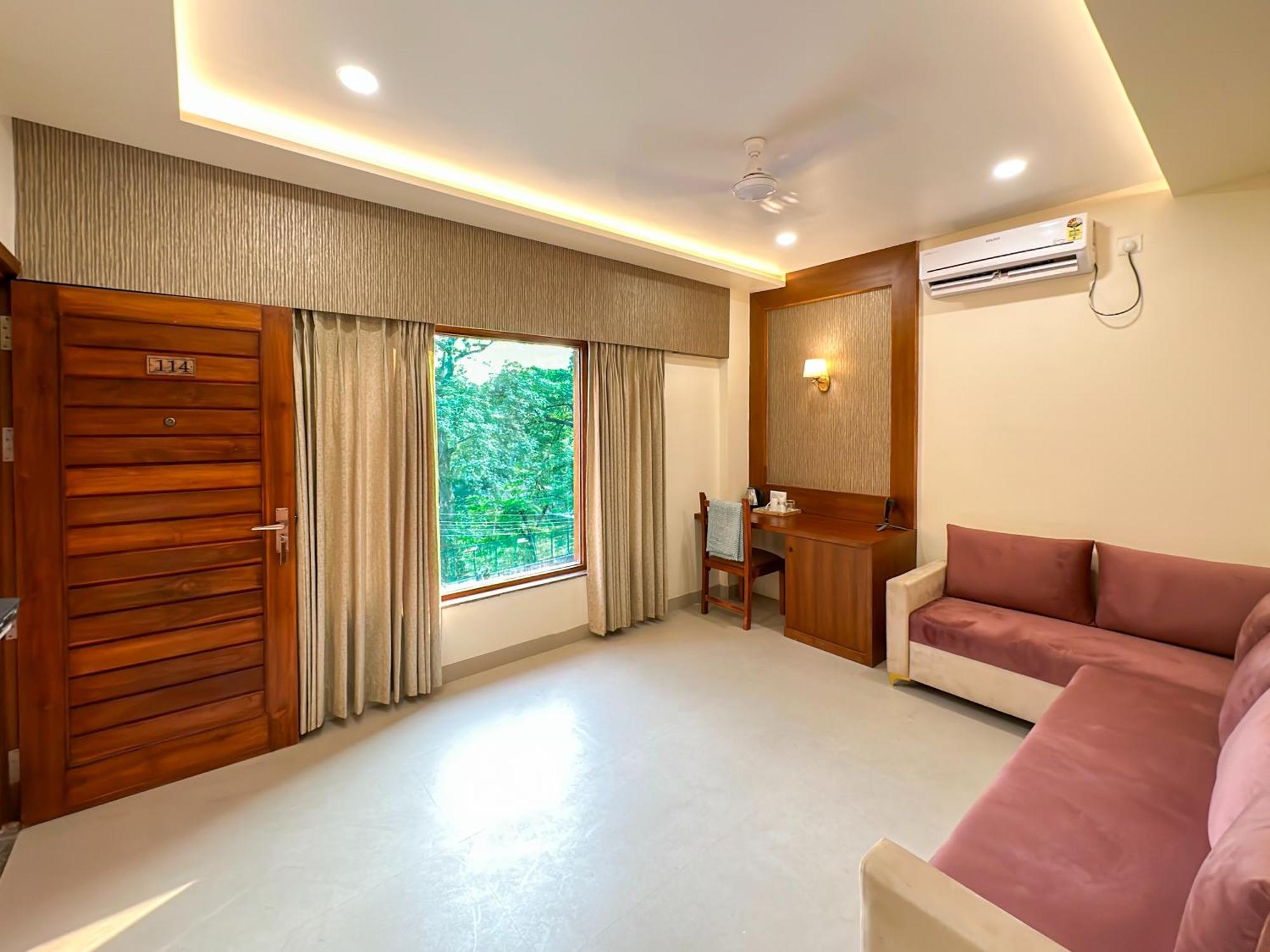 Hotel Ananda Kashi Βαρανάσι Εξωτερικό φωτογραφία