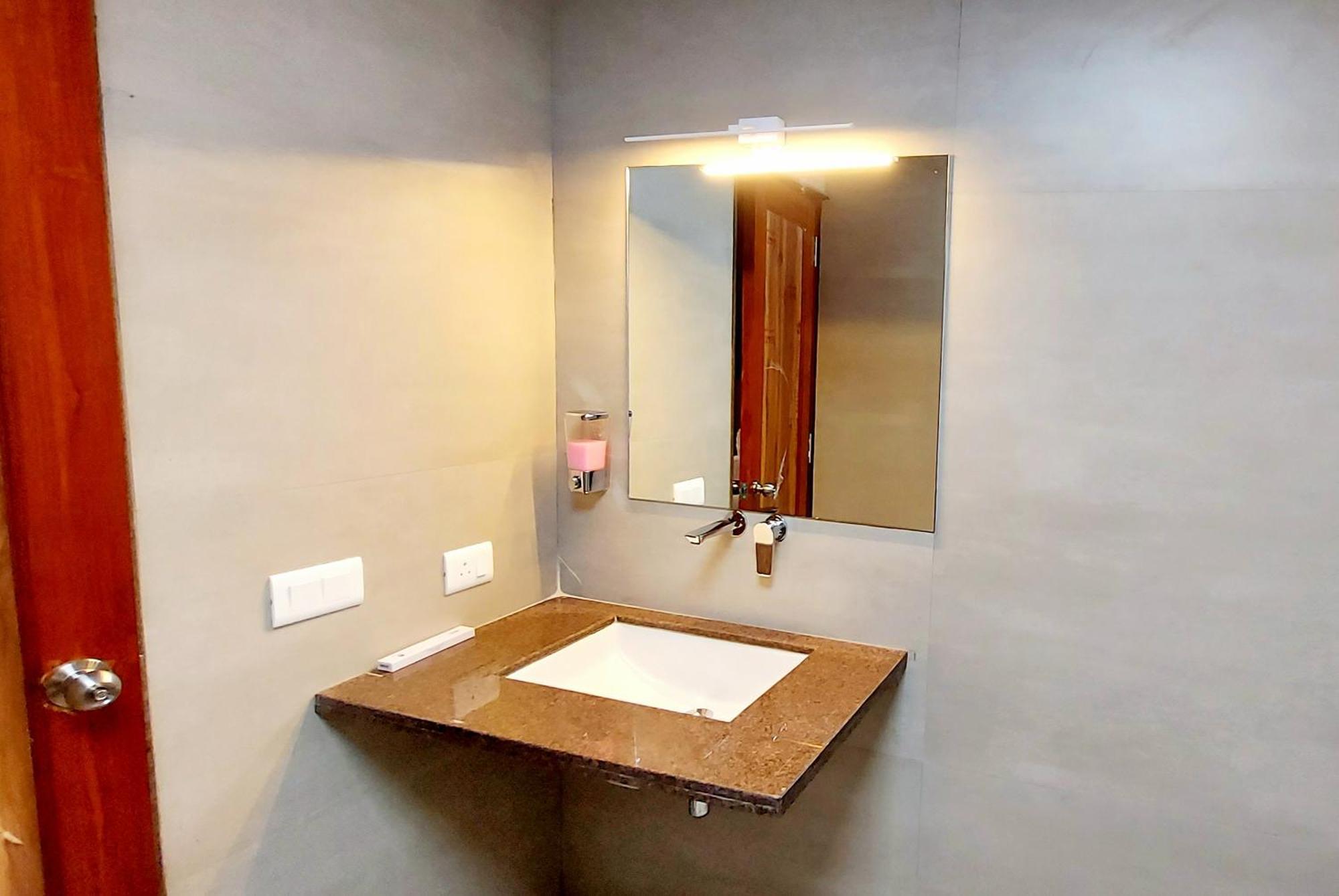 Hotel Ananda Kashi Βαρανάσι Εξωτερικό φωτογραφία